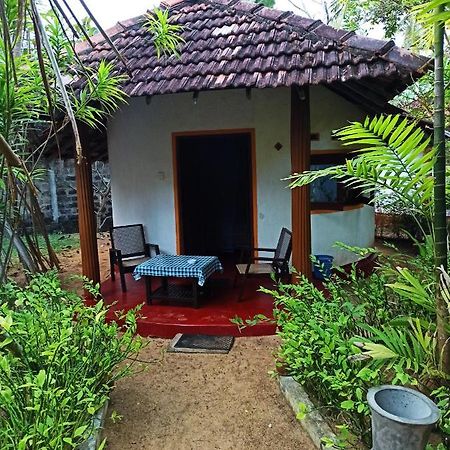 Ravana - Beach Cabanas Hikkaduwa Extérieur photo