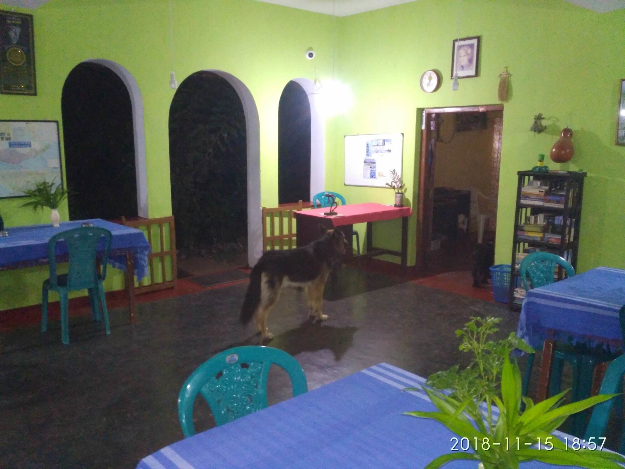 Ravana - Beach Cabanas Hikkaduwa Extérieur photo